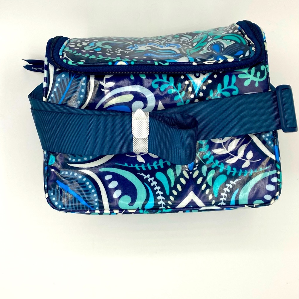 NWT Vera Bradley Stay Cooler - Blue Island Medallion Insulated Lunch Bag